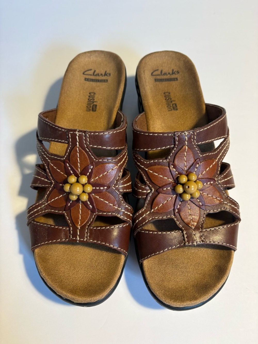 Clarks Brown Leather Floral Beaded Slide Mules, Women’s Sz 7.